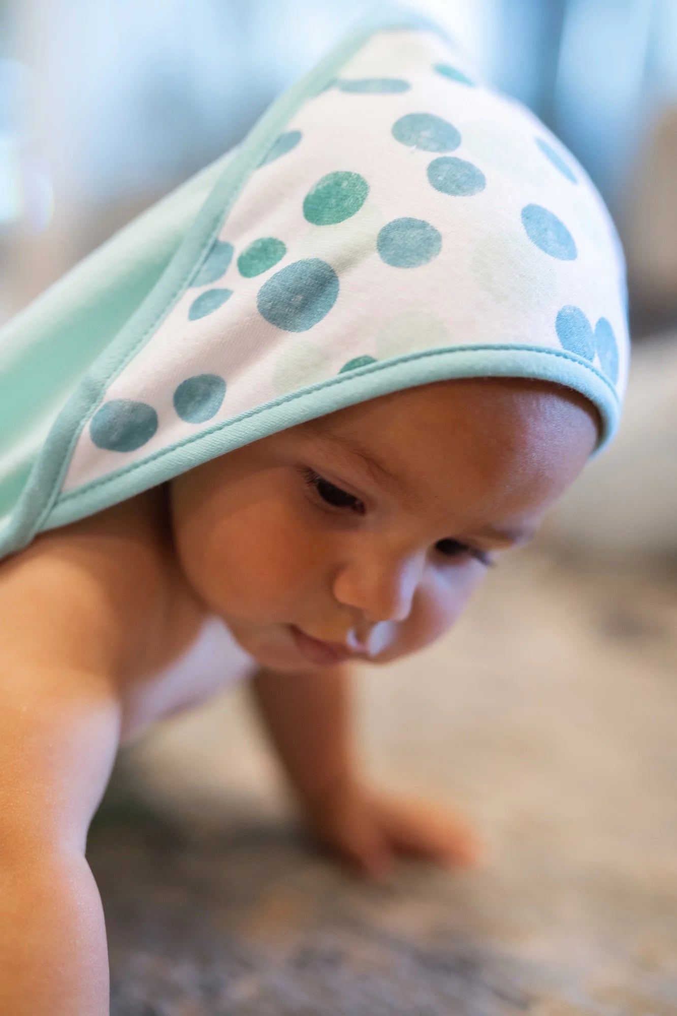 Green Dot Hooded Towel Set